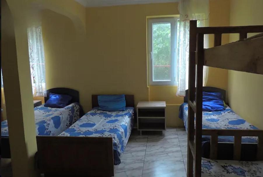 Hotel Ok House! à Kobuleti Extérieur photo